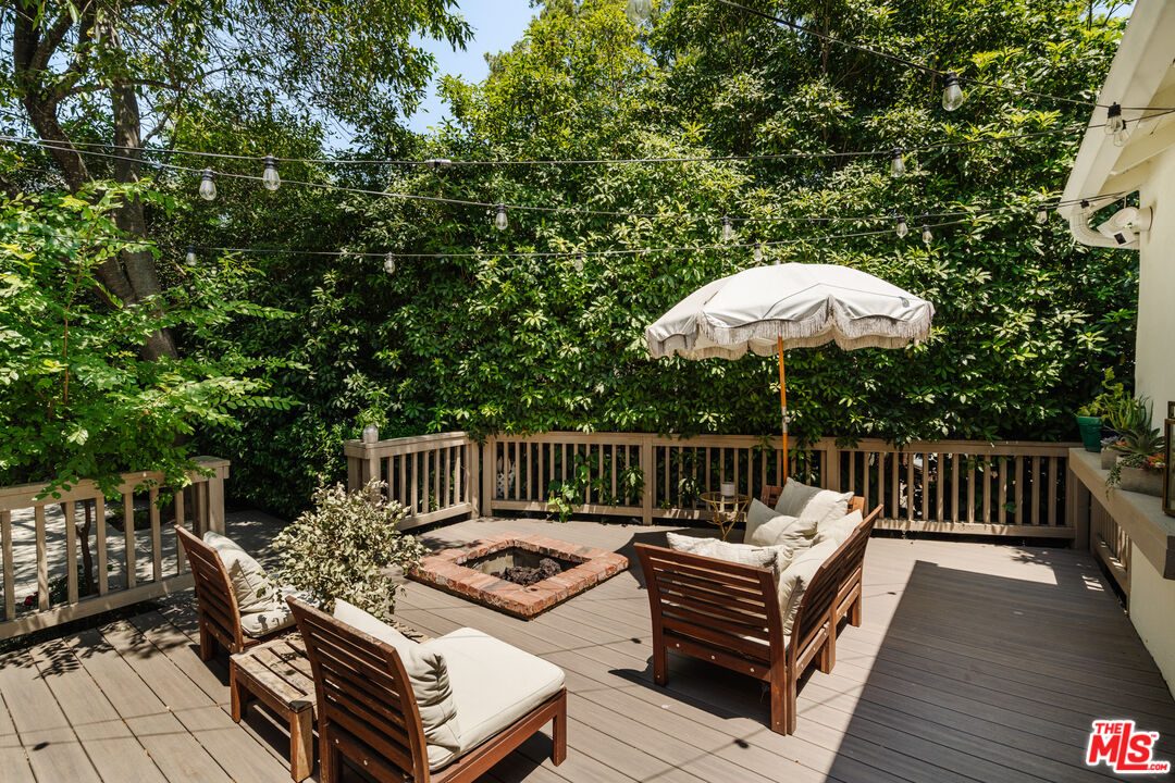 13905 Valley Vista Blvd