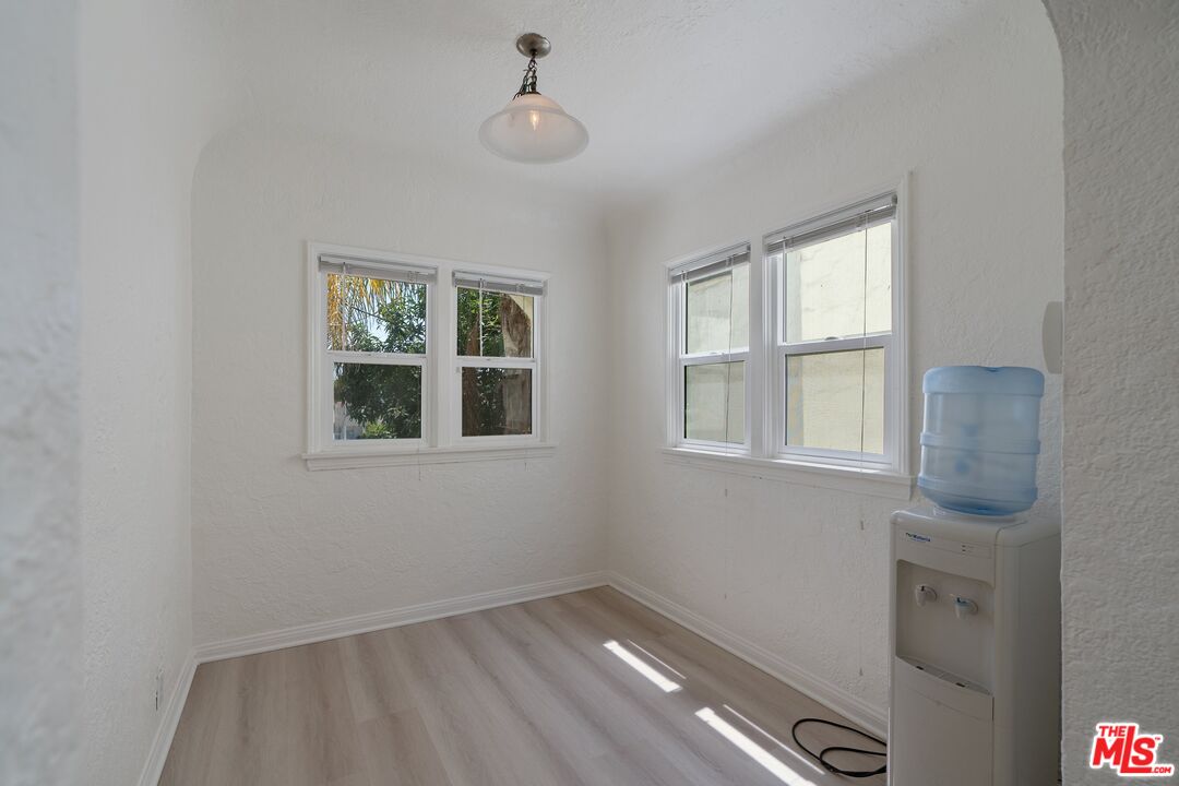 1522 S Sierra Bonita Ave