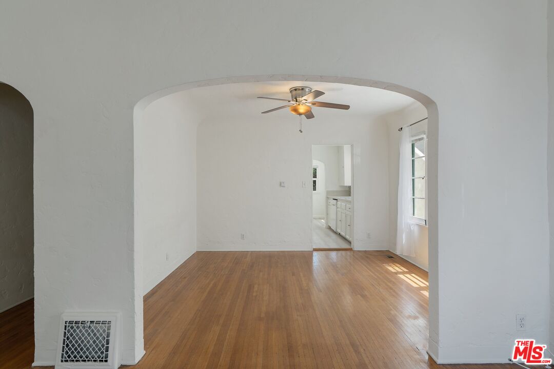 1522 S Sierra Bonita Ave