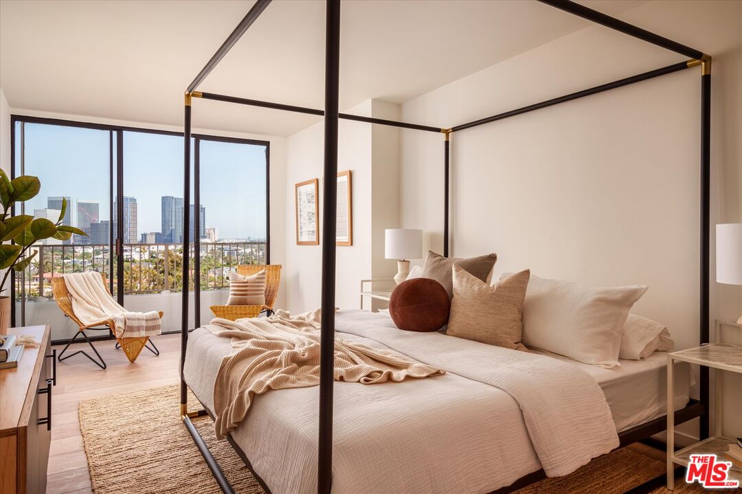 10501 Wilshire Blvd Unit: 1205