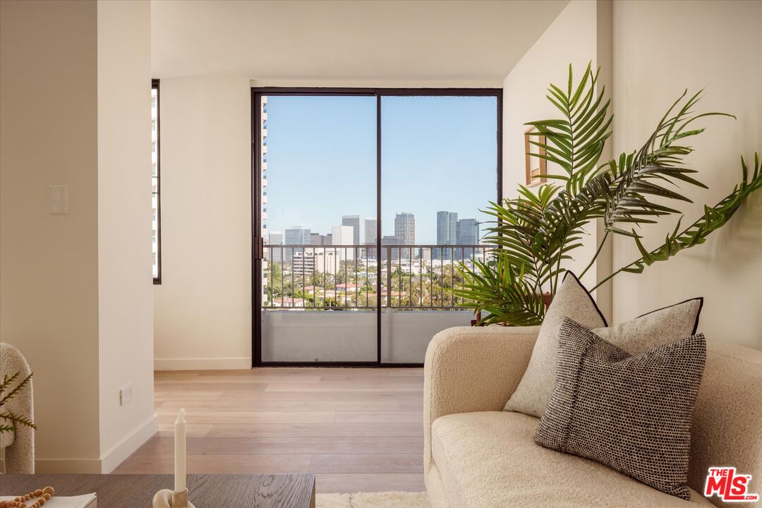 10501 Wilshire Blvd Unit: 1205