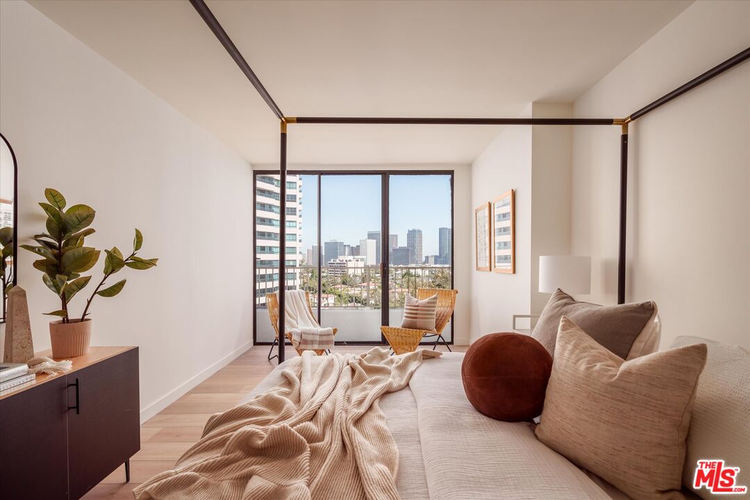 10501 Wilshire Blvd Unit: 1205