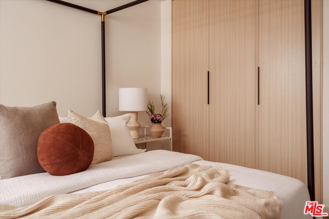 10501 Wilshire Blvd Unit: 1205