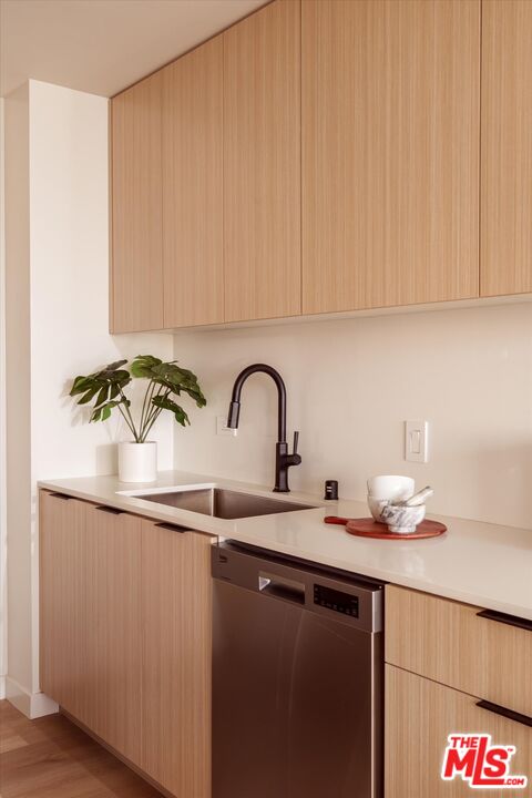 10501 Wilshire Blvd Unit: 1205