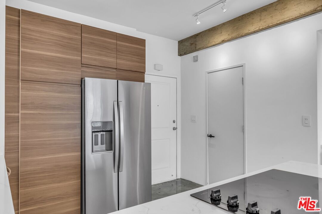 1155 N La Cienega Blvd Unit: 1100
