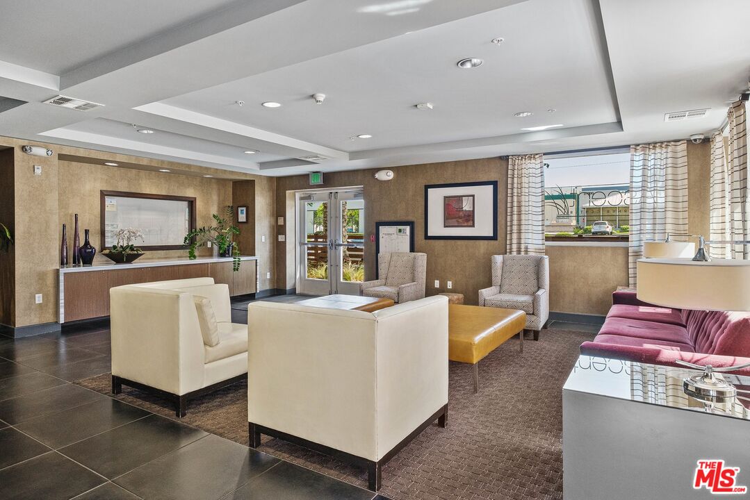 21301 Erwin St Unit: 508