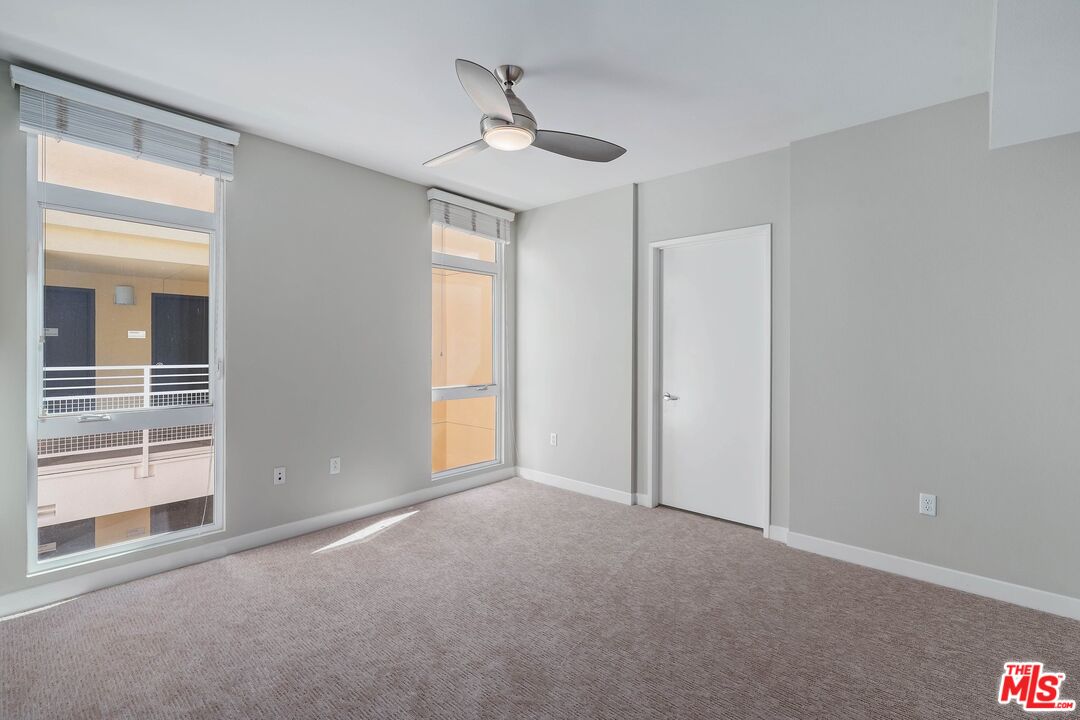 21301 Erwin St Unit: 508