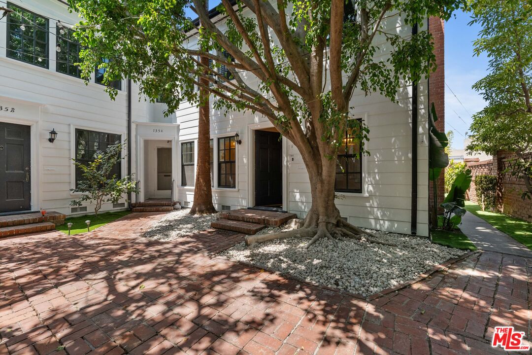 133 S Bedford Dr Unit: C