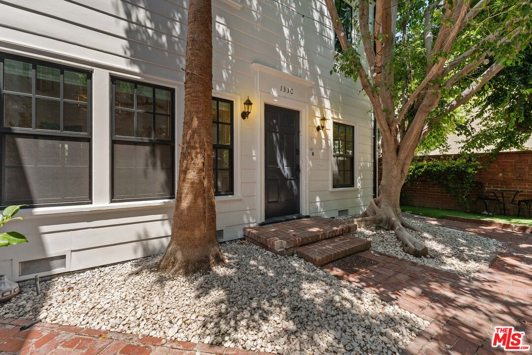 133 S Bedford Dr Unit: C