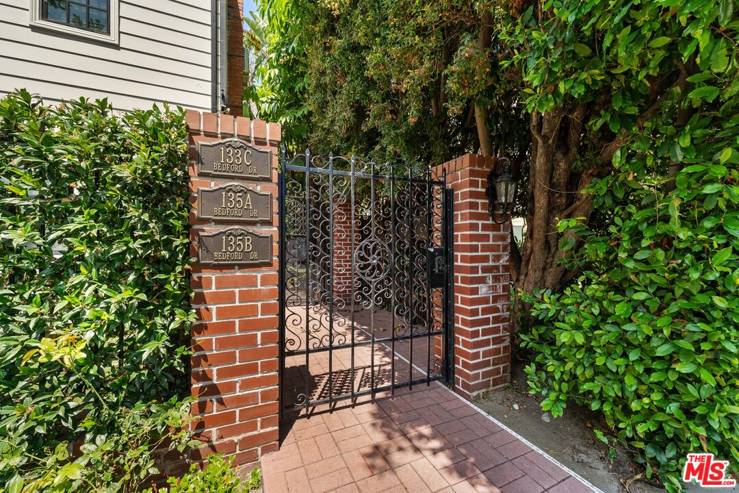 133 S Bedford Dr Unit: C