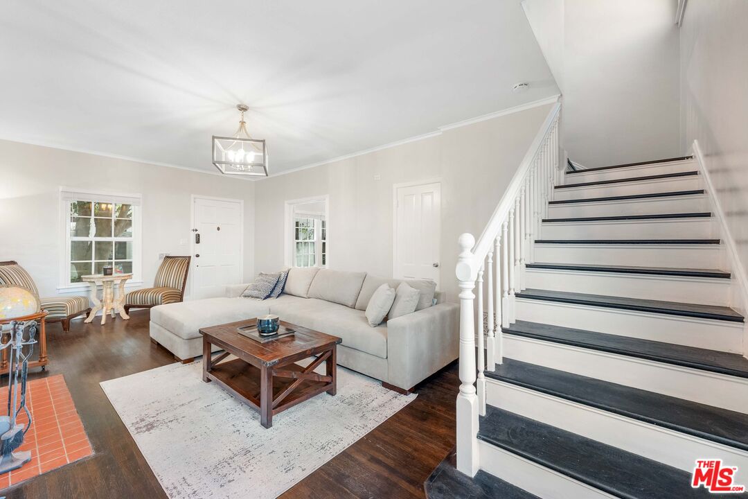 133 S Bedford Dr Unit: C