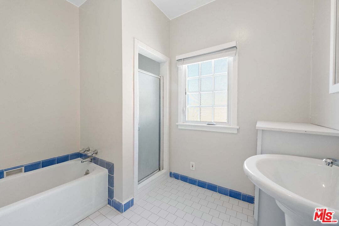 133 S Bedford Dr Unit: C