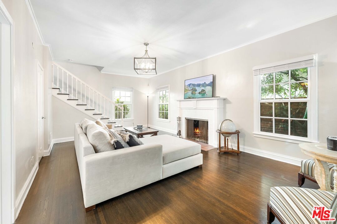 133 S Bedford Dr Unit: C