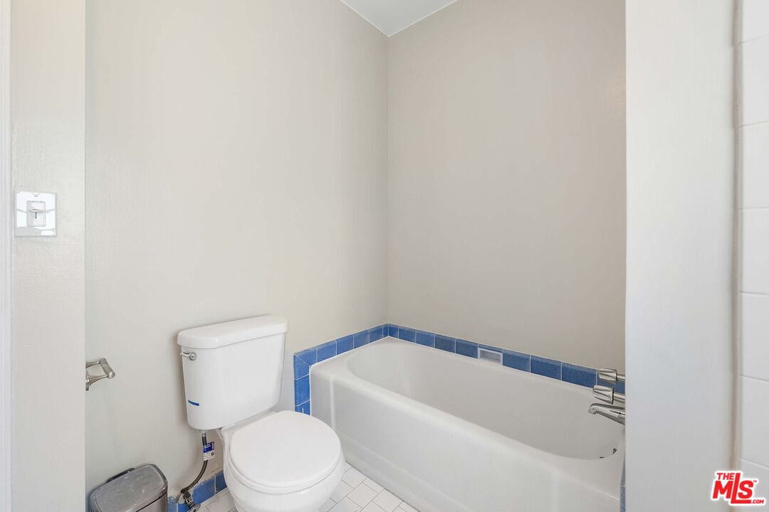 133 S Bedford Dr Unit: C