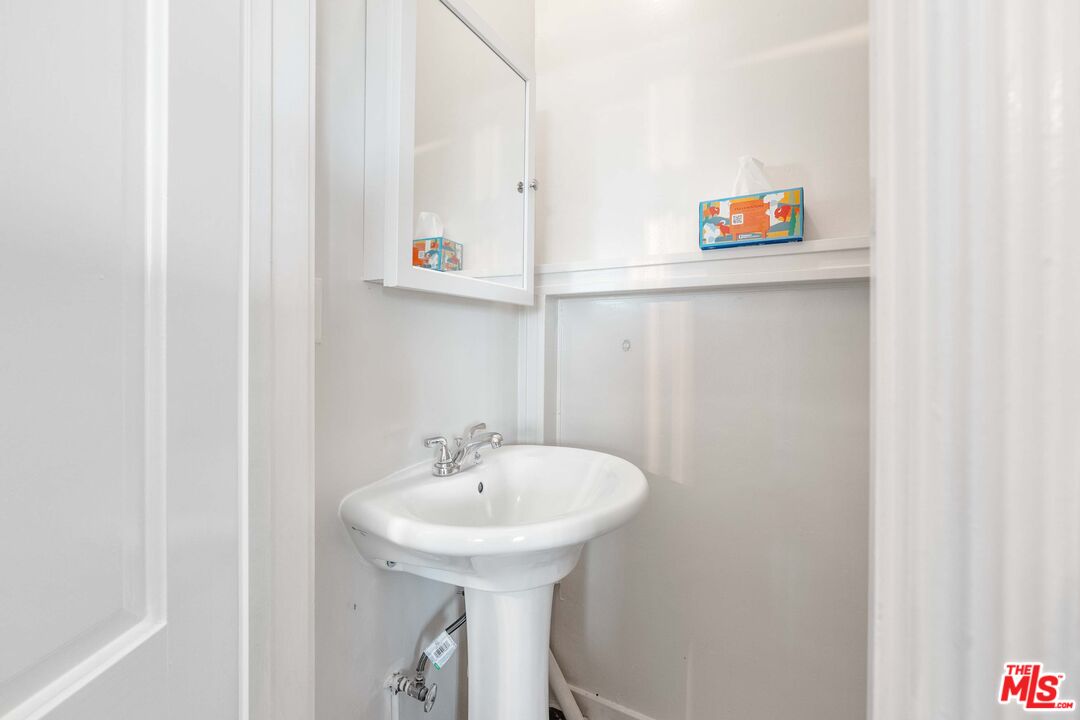 133 S Bedford Dr Unit: C