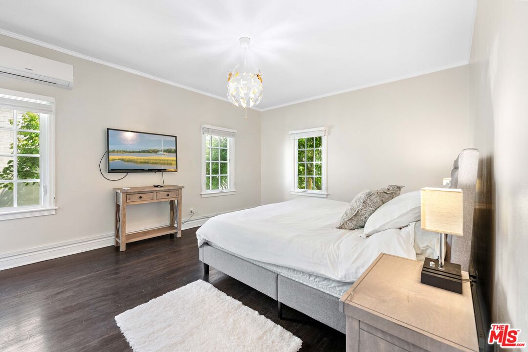 133 S Bedford Dr Unit: C