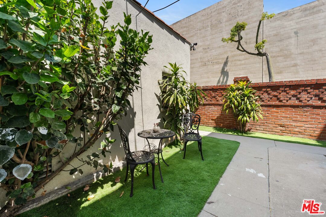 133 S Bedford Dr Unit: C