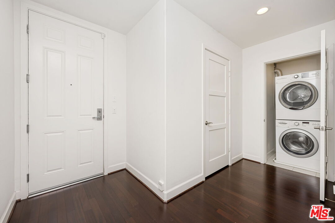 10878 Bloomfield St Unit: 308