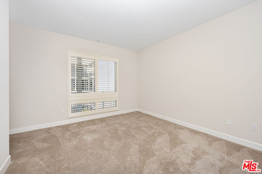 10878 Bloomfield St Unit: 308