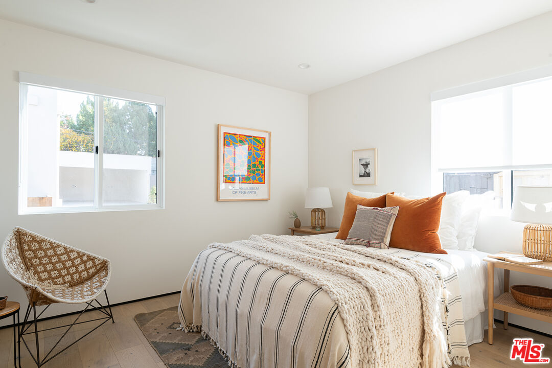 2016 Vista Del Mar St