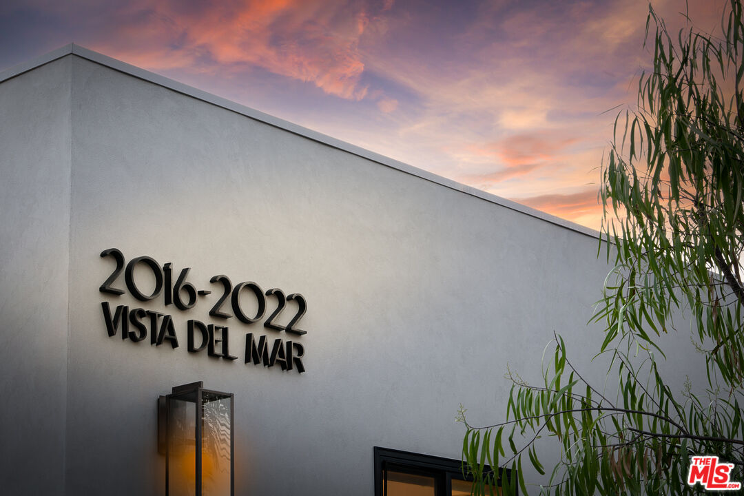 2016 Vista Del Mar St