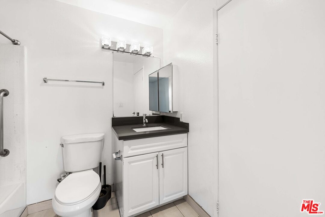 11975 Texas Ave Unit: 102