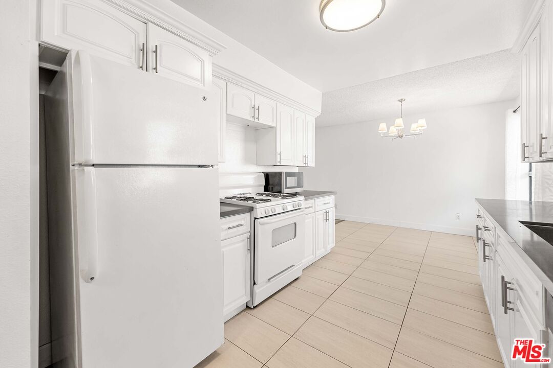 11975 Texas Ave Unit: 102