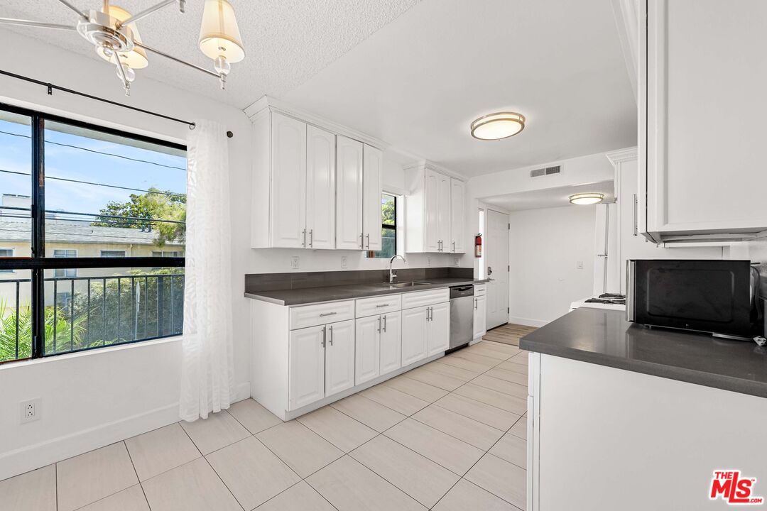 11975 Texas Ave Unit: 102