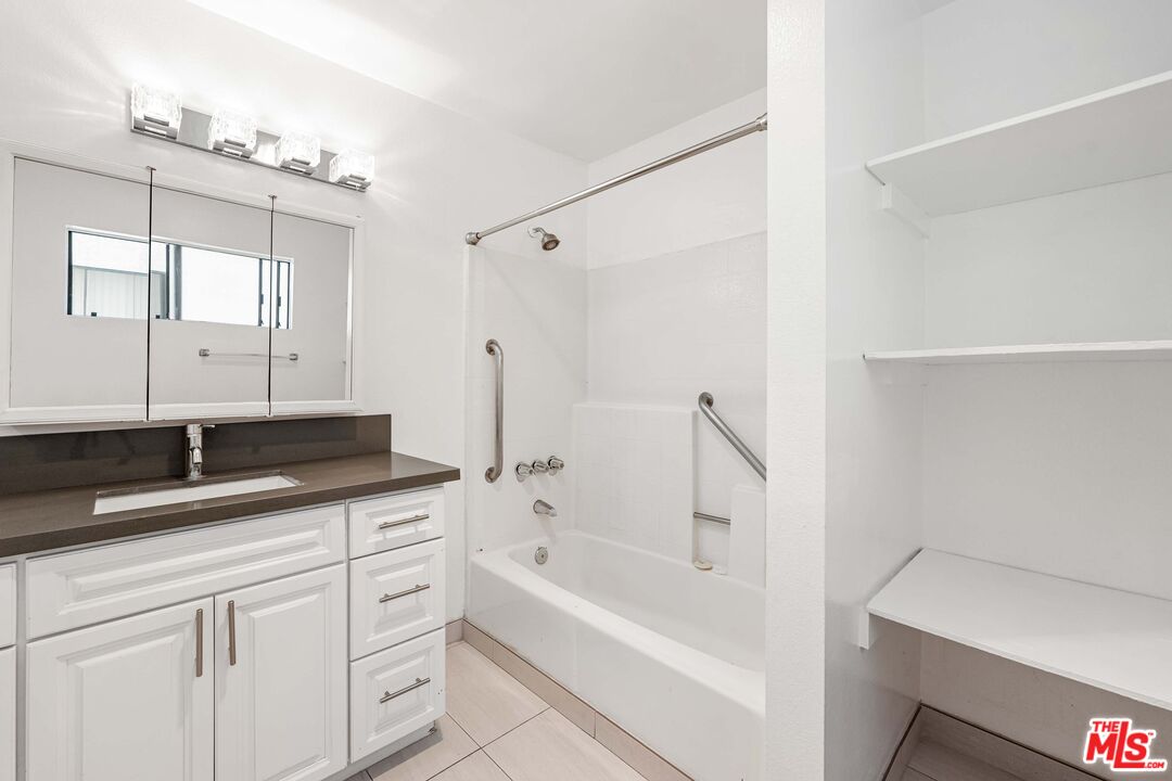 11975 Texas Ave Unit: 102