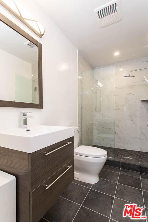 1204 N Crescent Heights Blvd Unit: 1