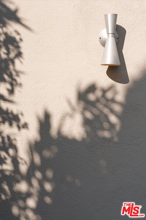 7456 Woodrow Wilson Dr