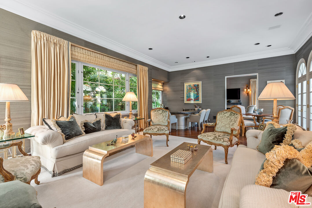 10245 Century Woods Dr