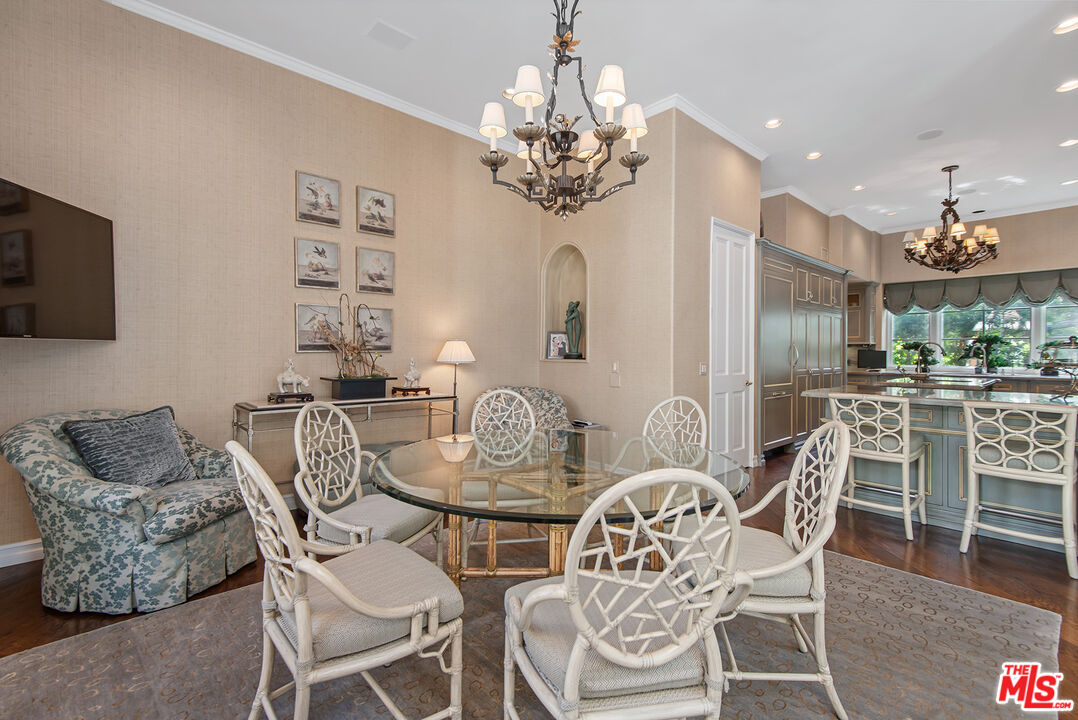 10245 Century Woods Dr