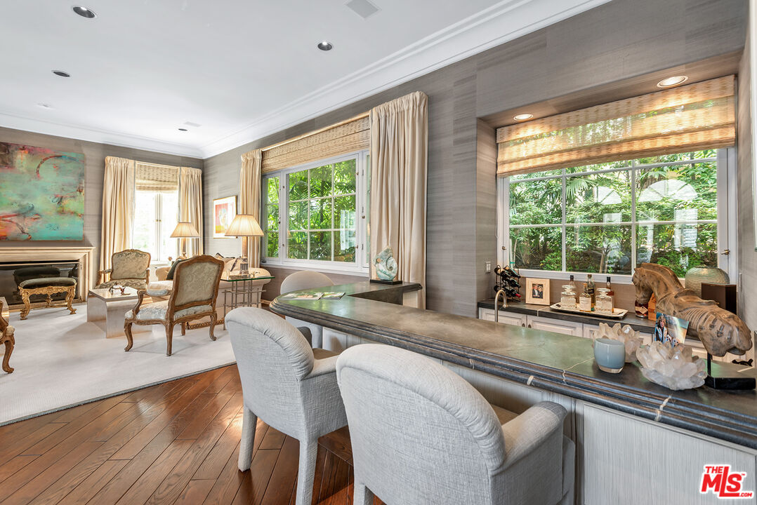 10245 Century Woods Dr