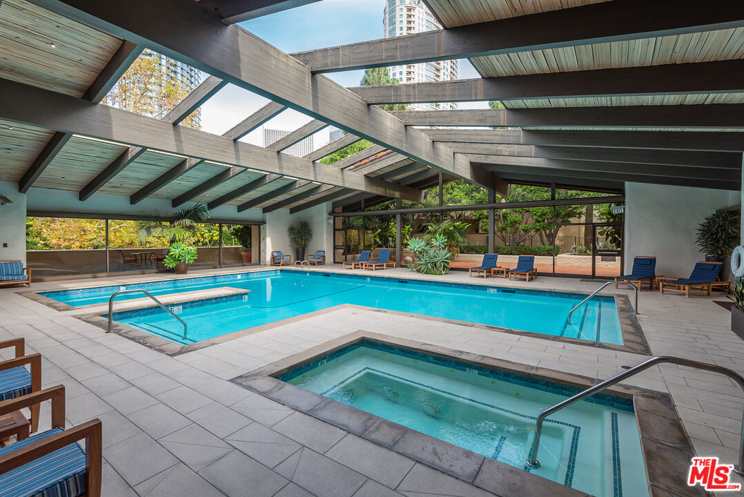 10245 Century Woods Dr