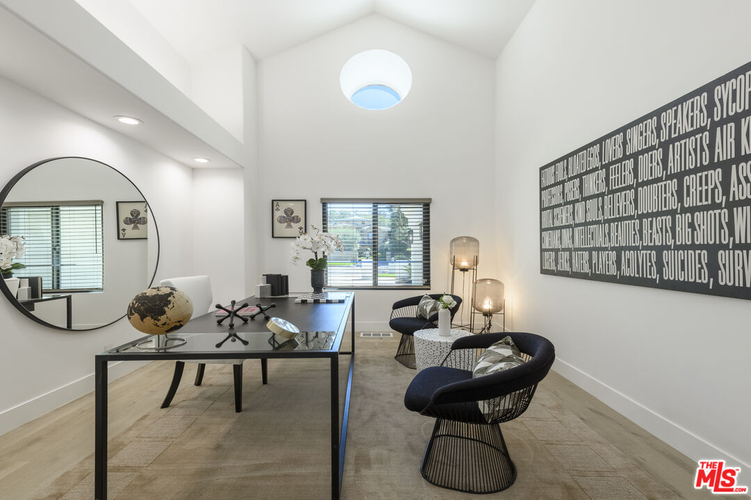 14065 Valley Vista Blvd