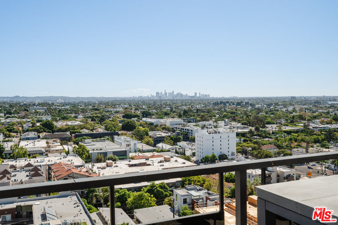 1155 N La Cienega Blvd Unit: 1211