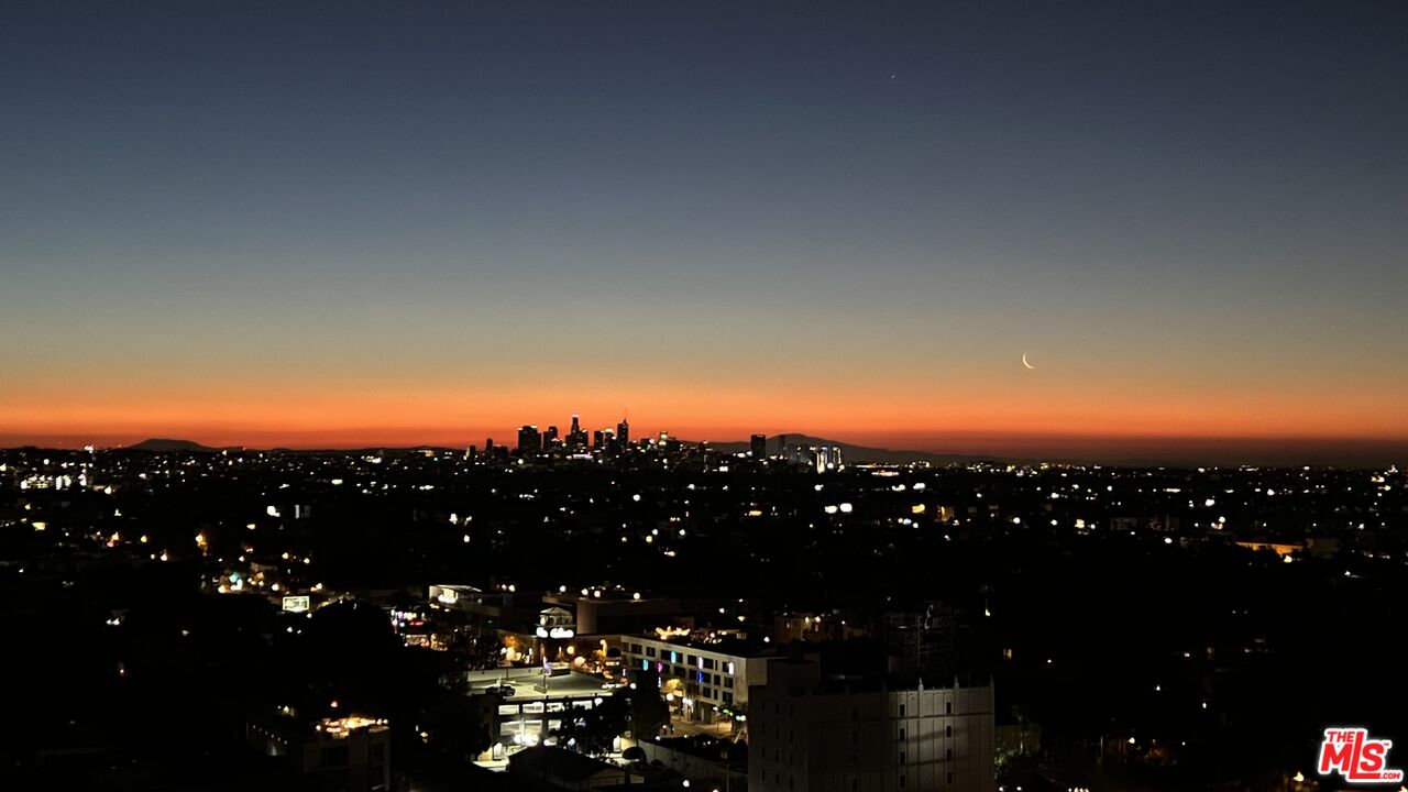 1155 N La Cienega Blvd Unit: 1211