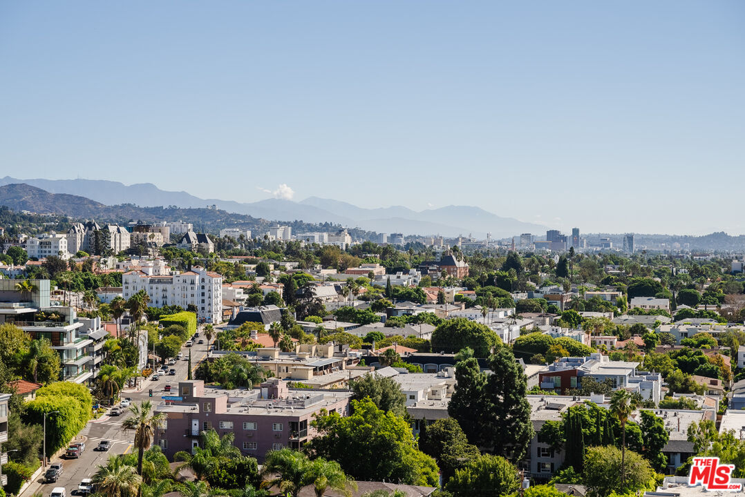 1155 N La Cienega Blvd Unit: 1211