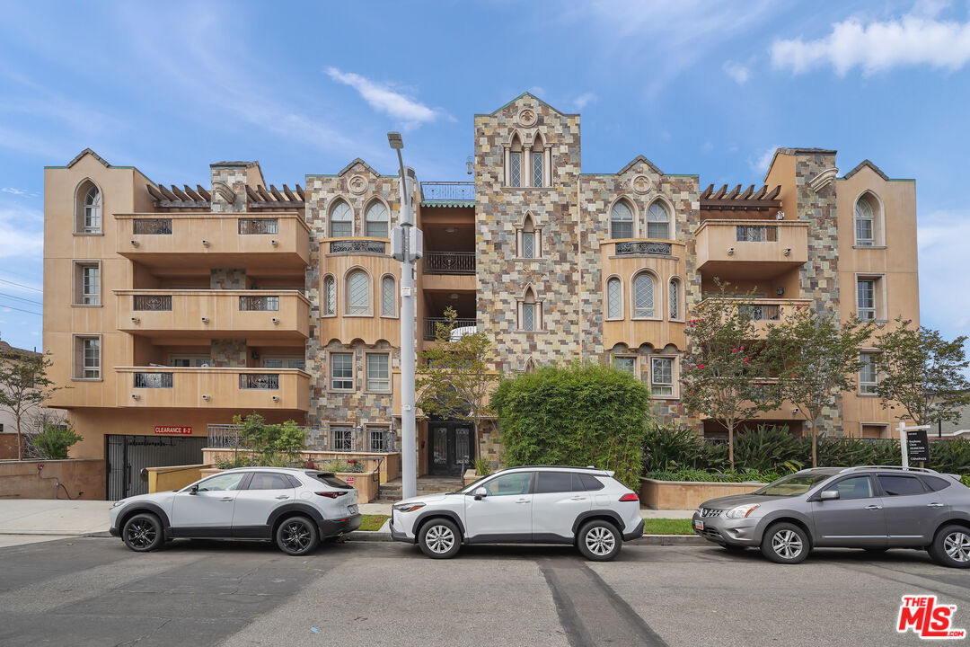 1845 Federal Ave Unit: 205