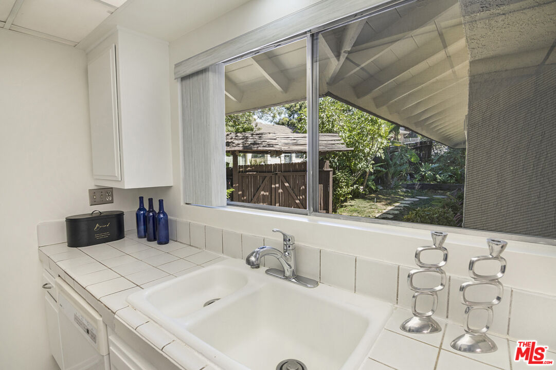 11500 Dona Dolores Pl