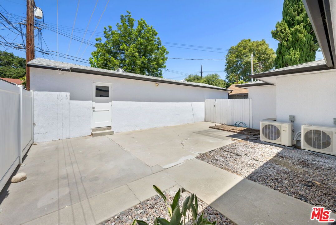 2007 E Villa St Unit: D