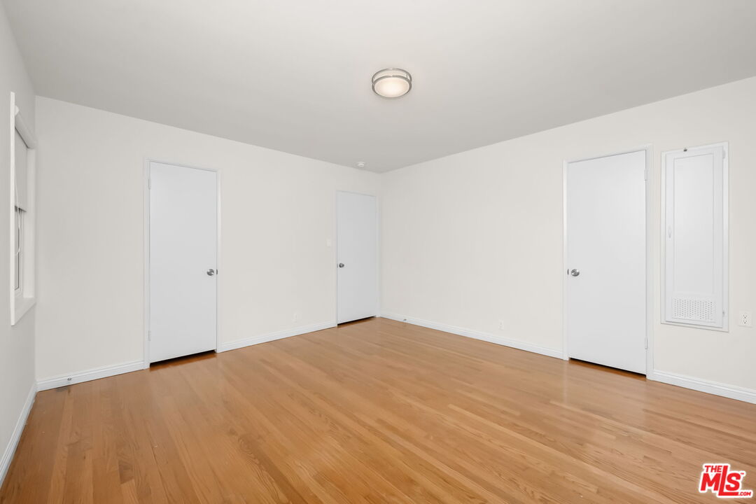 2007 E Villa St Unit: D