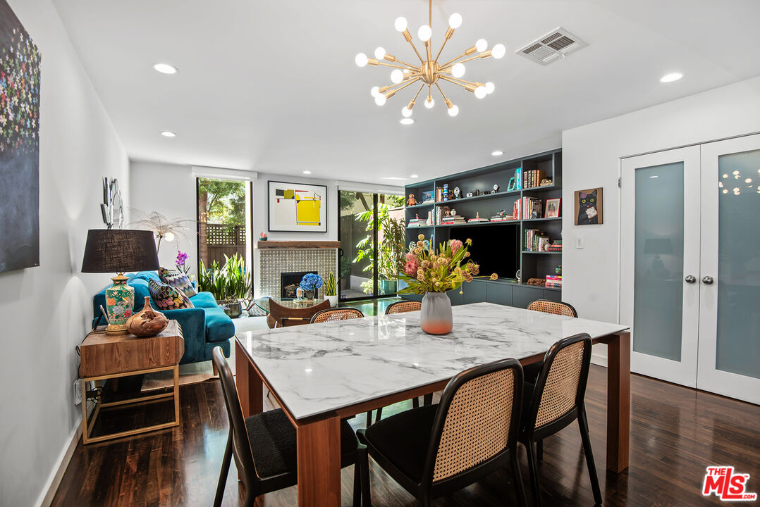 1327 Havenhurst Dr Unit: 8