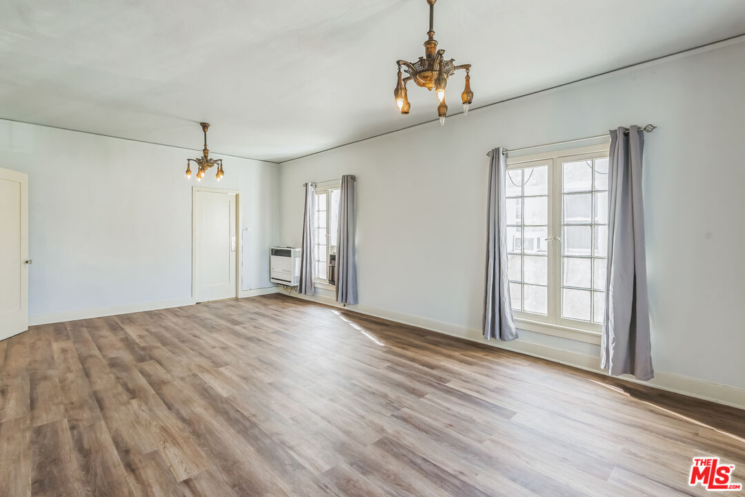 1282 Queen Anne Pl Unit: Unit 2