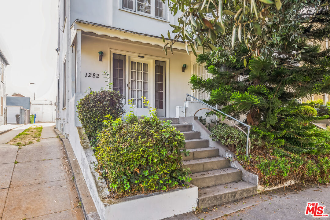 1282 Queen Anne Pl Unit: Unit 2