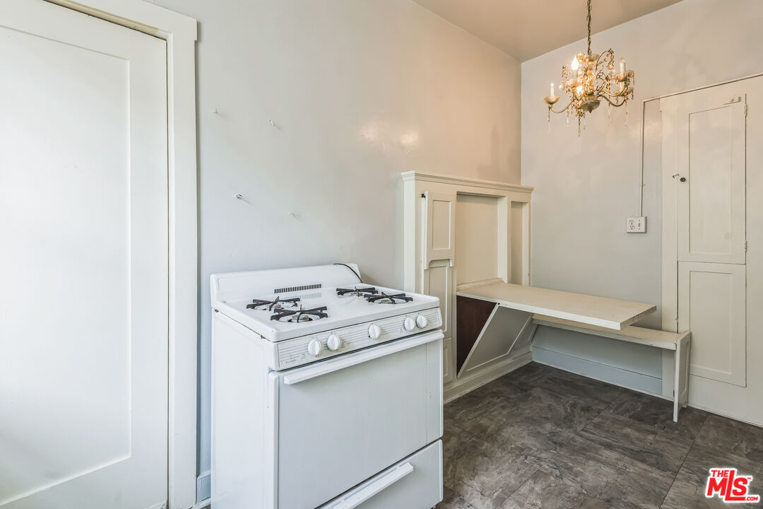 1282 Queen Anne Pl Unit: Unit 2