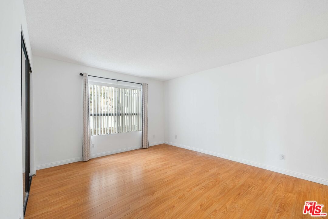 11975 Texas Ave Unit: 101