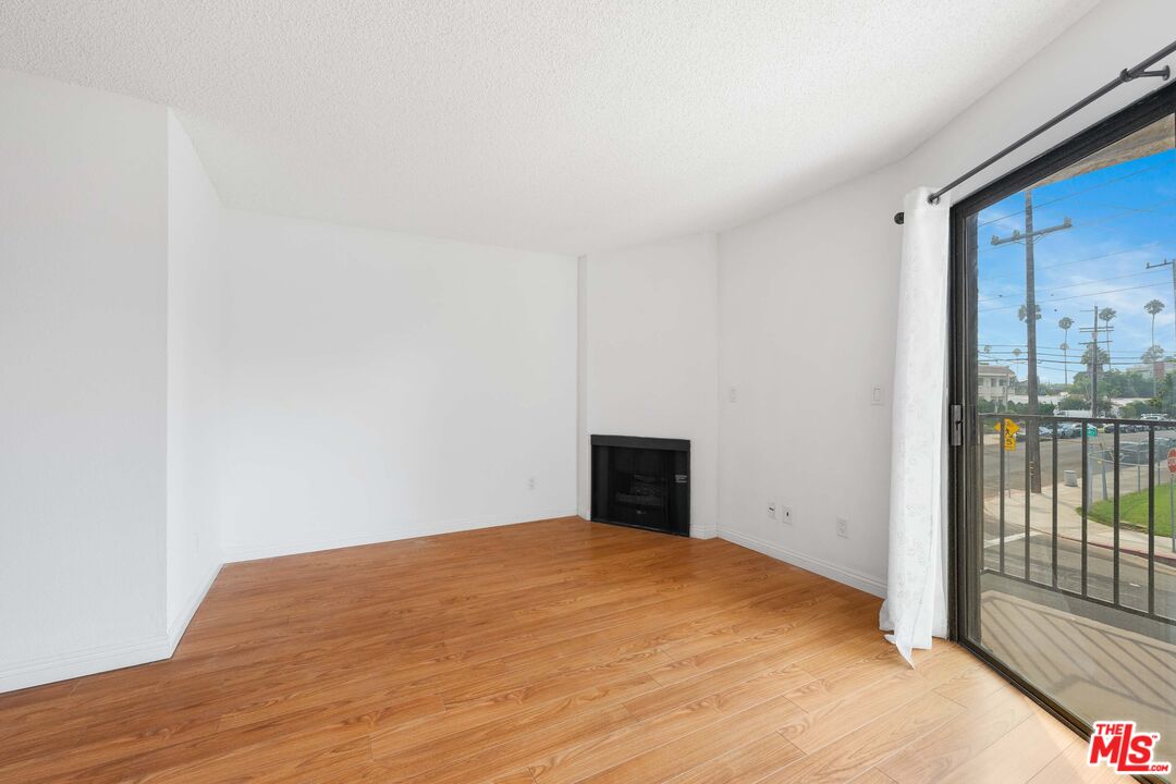 11975 Texas Ave Unit: 101