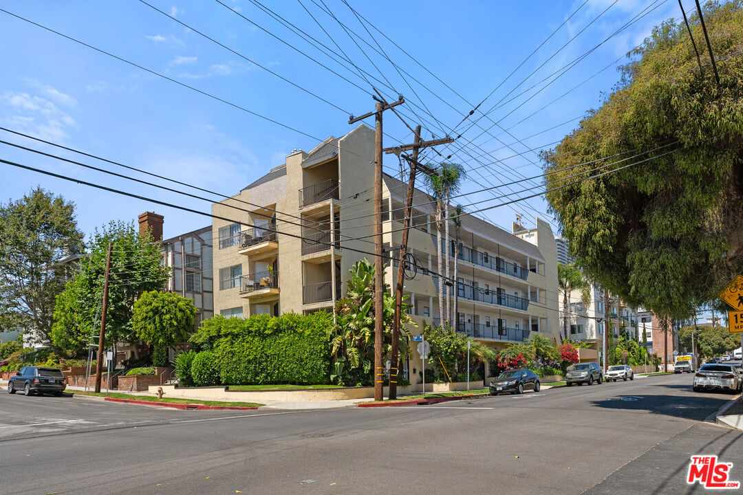 11975 Texas Ave Unit: 101